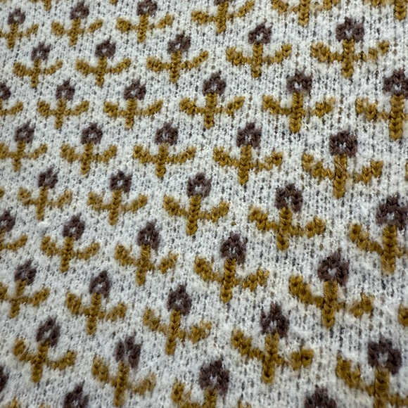 Rylee + Cru balloon sleeve sweater- ivory size Large - Picture 7 of 8